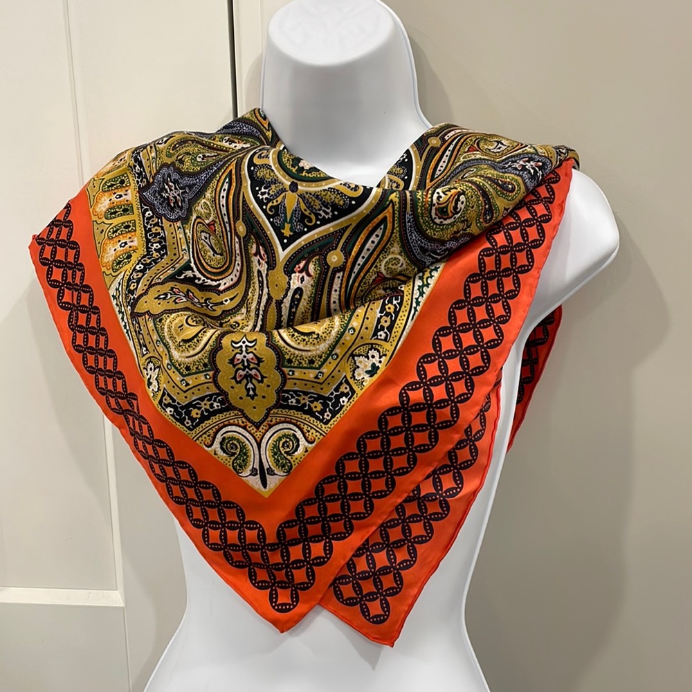 Women’s Silk Scarf